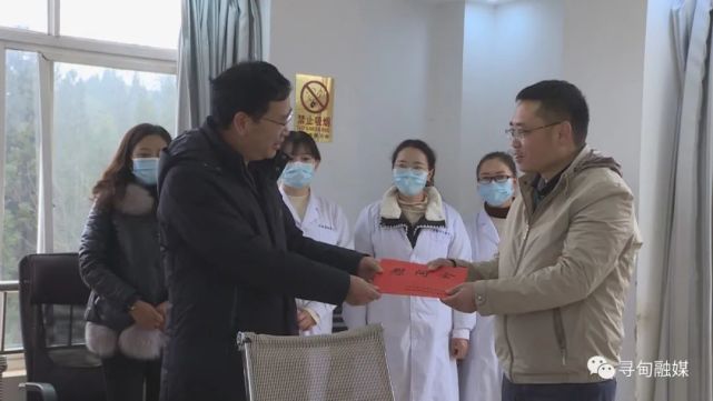 要闻寻甸县政协主席肖正坤带队慰问一线工作人员