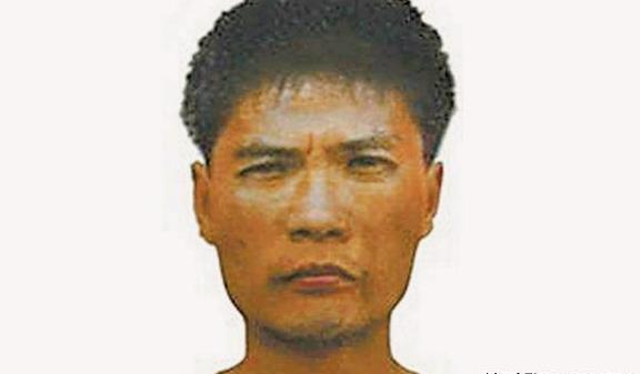 此人是重庆第一悍匪,在外逃亡8年,临死时还有19岁佳人
