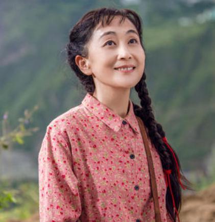 一级演员陈瑾,多次出演母亲却至今未婚,坚决独处的背后另有隐情