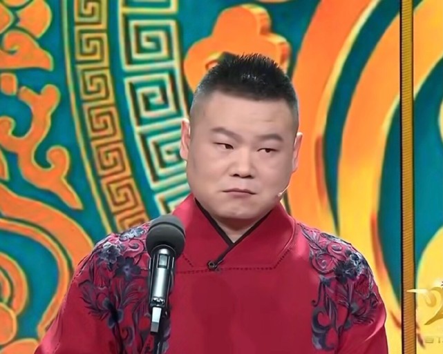 口误嘴瓢超时,岳云鹏三次失误硬说成包袱,实力救场却被吐槽太水