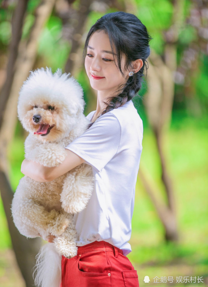 赵丽颖《幸福到万家》婚纱照曝光,新娘造型又甜又美,送新年祝福好可爱
