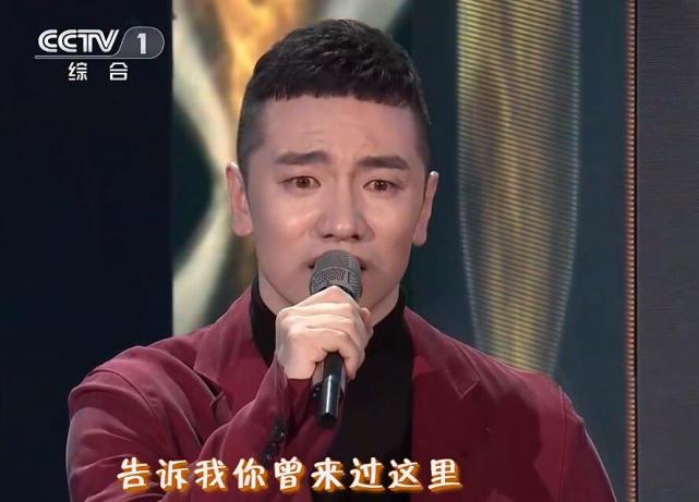 农村歌手王琪:从广场舞火到央视春晚,唱苦情歌的他其实都当爹啦