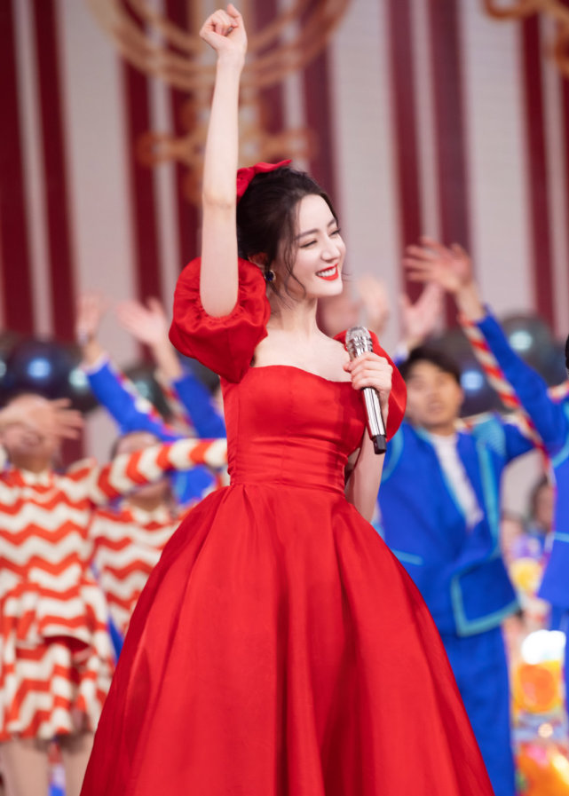 如今都50多岁无儿无女筱筱雅生活17小时前迪丽热巴央视北京春晚写真
