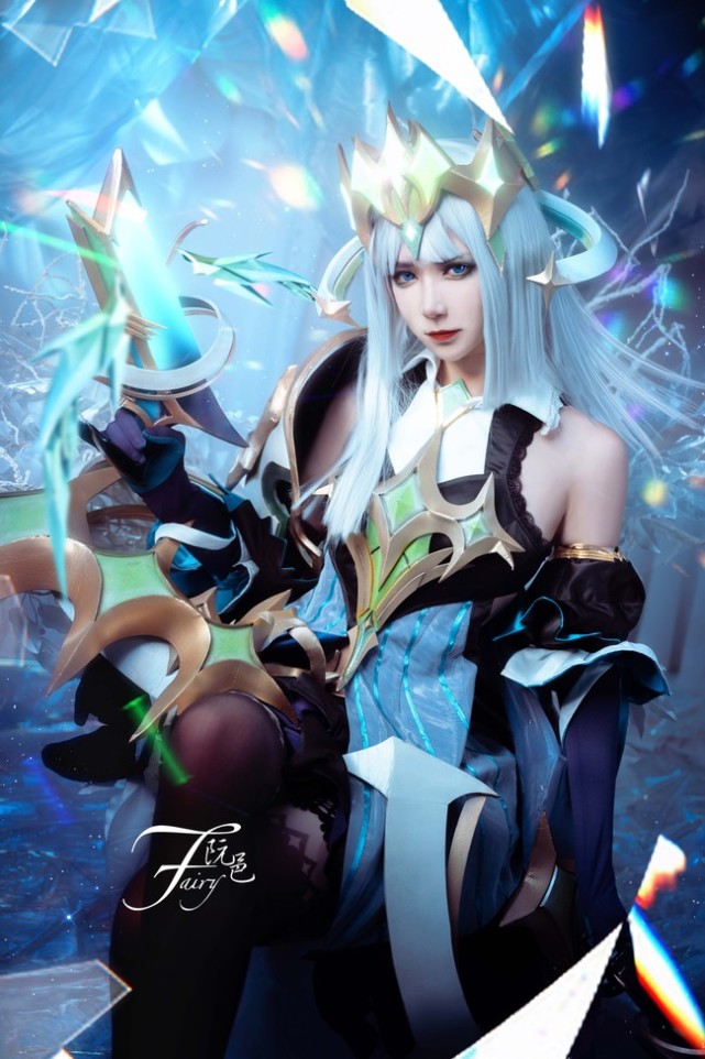 cos欣赏:虞姬启明星使