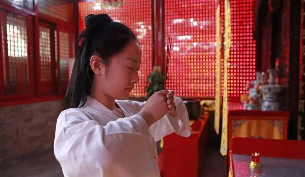 道教的上香的礼仪及禁忌附详细图片