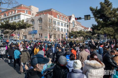 青岛市外来人口就地过年补贴_青岛市地图