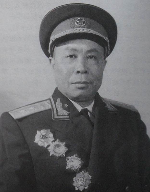 军长肖新槐