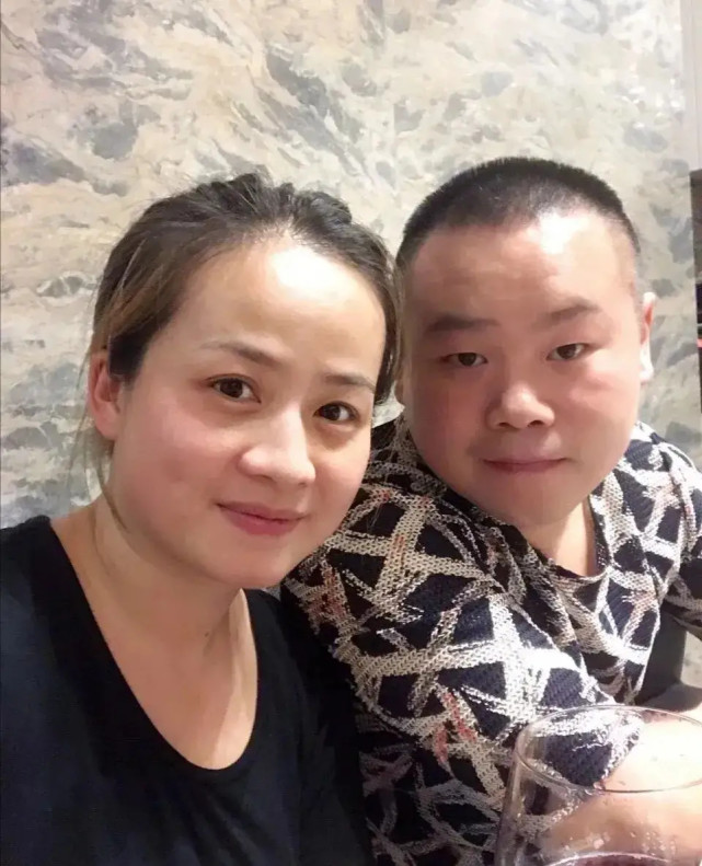 岳云鹏妻子郑敏:曾是护士,为丈夫放弃工作,吃苦多年却