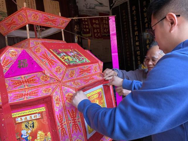 东莞:新年伊始 宗祠"开灯"为婴儿祈福