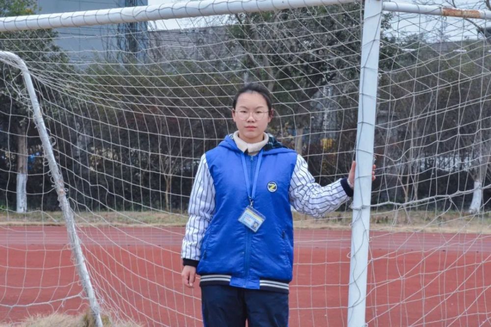 展示学子风采,争做最美学生|余姚市五职校"最美学生—侯子悦