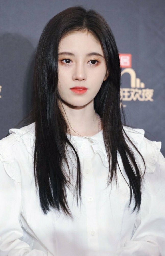 明星壁纸丨鞠婧祎第六期,2021最美粉色透纱小清新写真