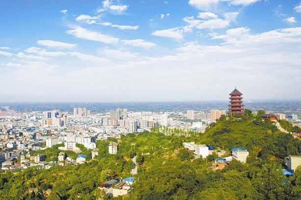 继东坡区之后,眉山又添一员"虎将",膨润土储量达1000万吨