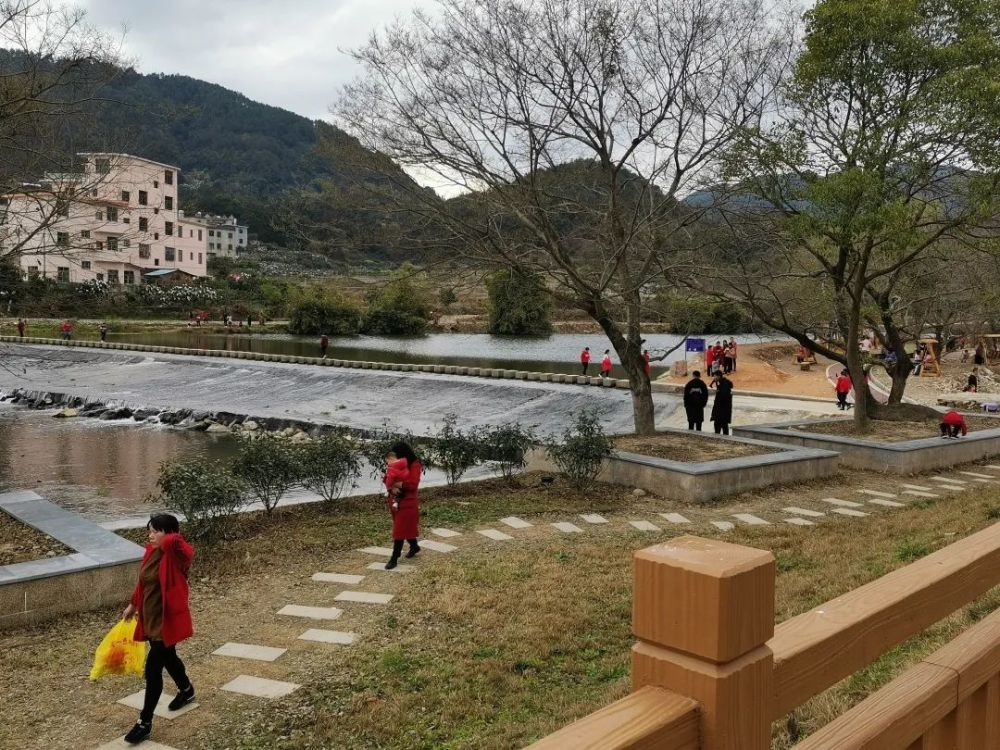 庄边镇萍湖村邀您来游春共赏陂上人家醉美萍湖