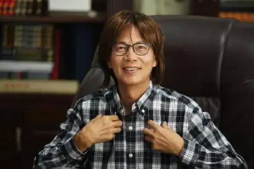 达闻西"的唏嘘人生