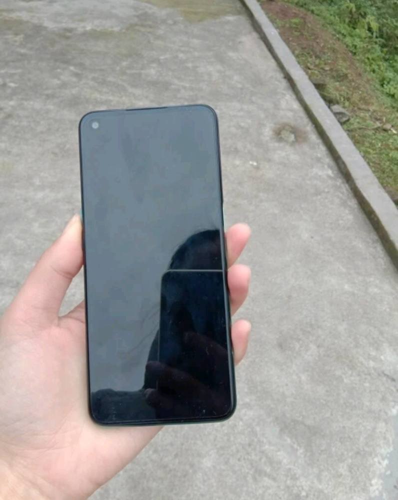 年终奖太少,2000元预算选了oppo a93后悔吗?