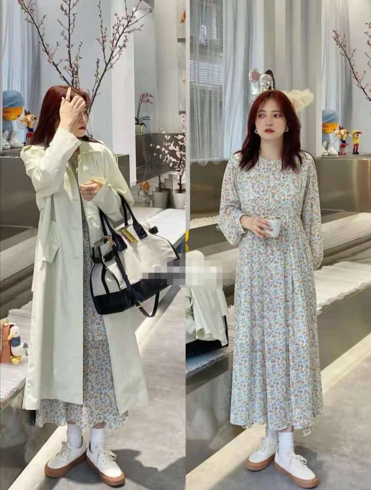 浅绿风衣_浅绿背景图片(3)