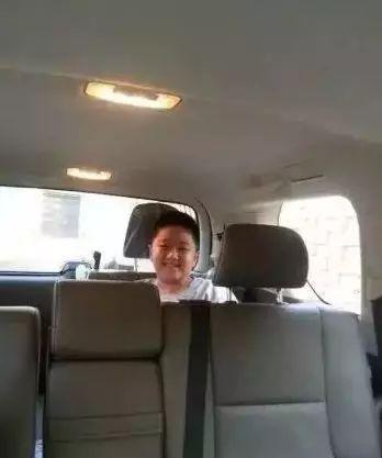 这些爆笑恶搞神p图让我笑了!ps的大神的脑洞真逗逼清奇!