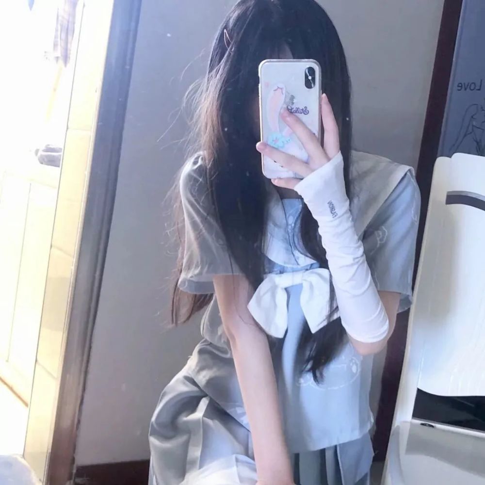 第596期|女生头像:0315蓝色系真人梦幻女生头像