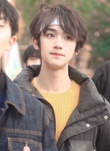 丁程鑫美图tf家族新一代帅哥这颜值简直绝了