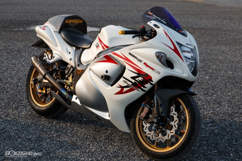 铃木gsx1300r"隼"