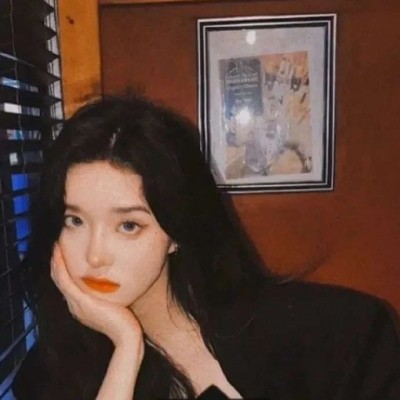 高级感十足的霸气女生头像