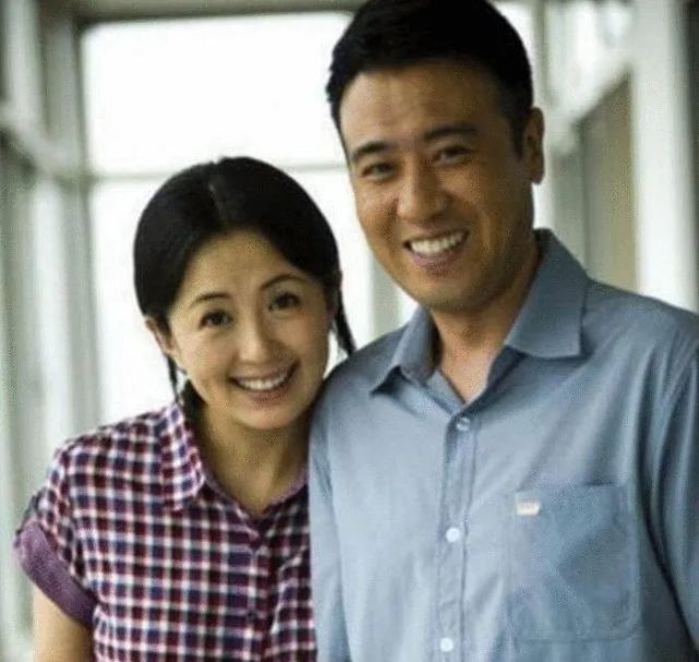 幸福的宋林静:嫁给穷小子于和伟,支持老公为8个哥哥姐姐买房