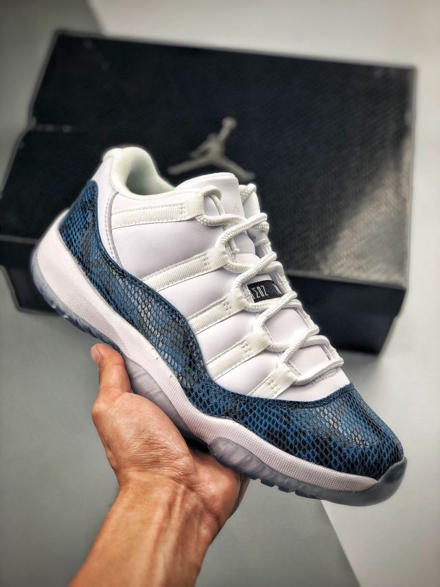 "navy snakeskin aj11午夜蓝/蓝蛇纹