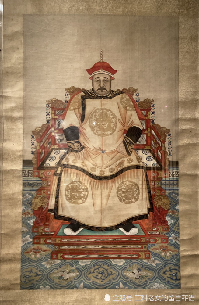 沈阳故宫旧藏画像:顺治帝是微胖青年,皇太极是传统福相