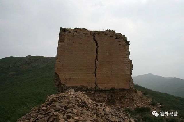 马连口:十几年前拍摄的长城烽火台,敌台!