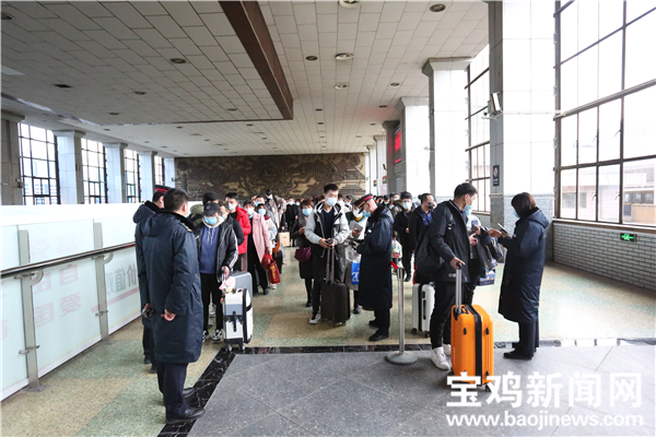 单日发送旅客2万人次以上宝鸡东站多措并举迎接返程高峰