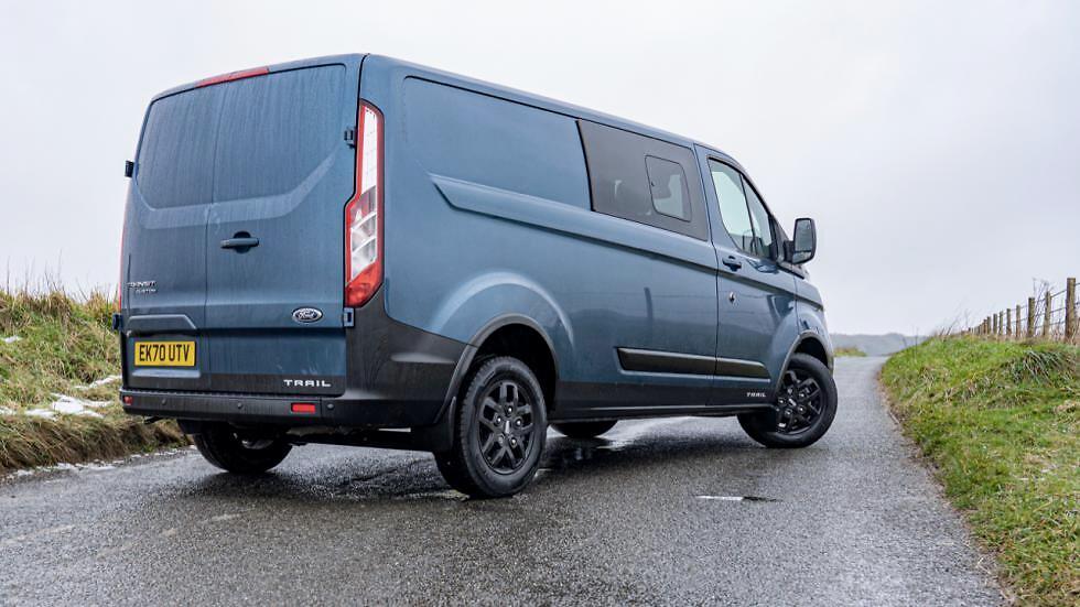 2021年福特全顺trail带有限滑差速器的越野面包车