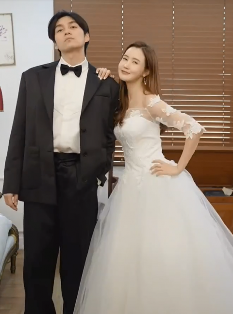 男身婚纱_动漫婚纱情侣头像