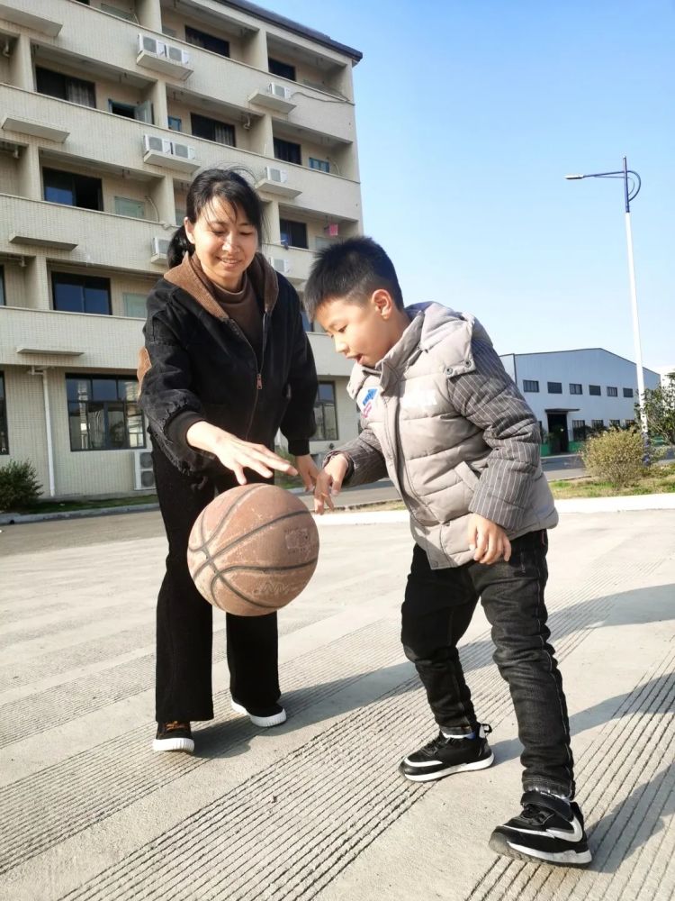 【就地过年 暖在身边】今年在这过年,挺好