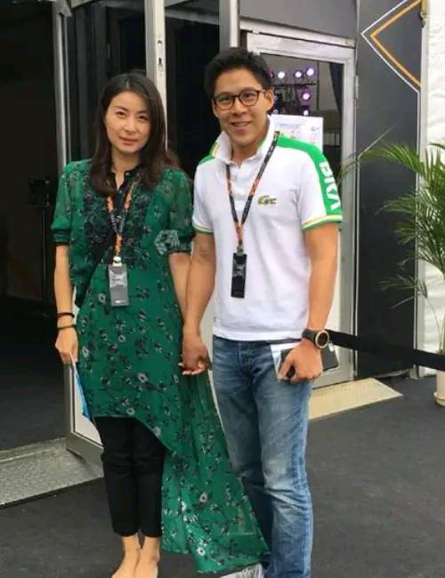 郭晶晶霍启刚被传秘密离婚,郭晶晶净身出户?郭晶晶霸气回应