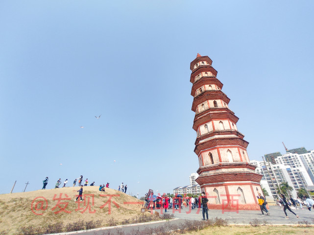 合浦文昌塔成功抢了春节假期北海市各大旅游景点的风头