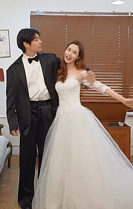 婚纱结怎么打_手链的结怎么打(3)