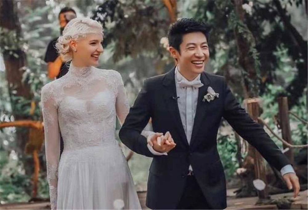痞痞的婚纱照_痞幼猴哥婚纱照(2)