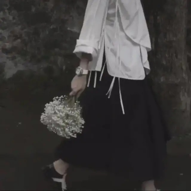 黑白灰高冷头像,心情不好的绝配