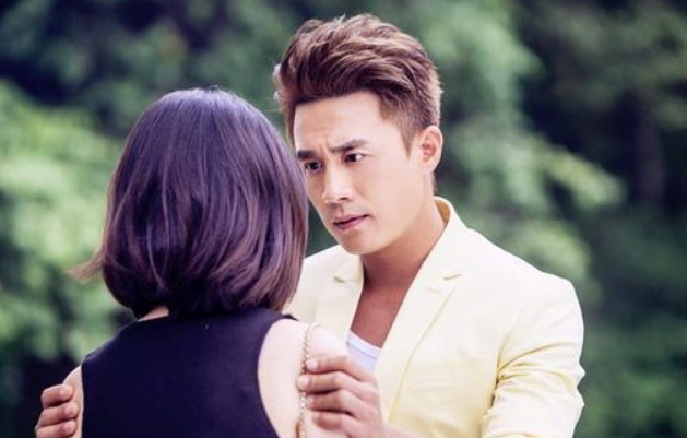 杜淳老婆王灿正脸照首曝光,好男人不帮妻子做家务,被倒追终当爸