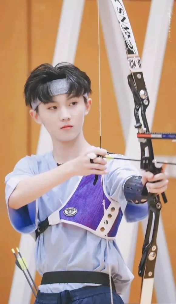 tnt时代少年团壁纸世界颠倒也要陪你走更远