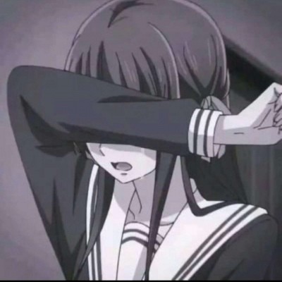 女生微丧头像 即使全世界都坠入爱河