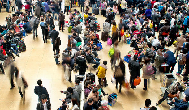 鹤岗市有多少人口_鹤岗市地图(2)