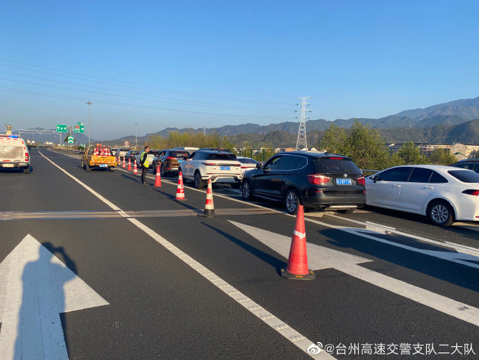 注意高速实时路况