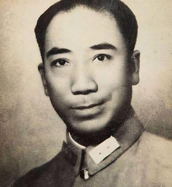 大名鼎鼎的戴笠只是个军统副局长那么正局长有多厉害他们是谁