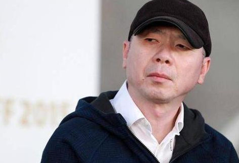 孙海英怒批冯小刚只会"装洋蒜",冯小刚:再骂,照死里捽
