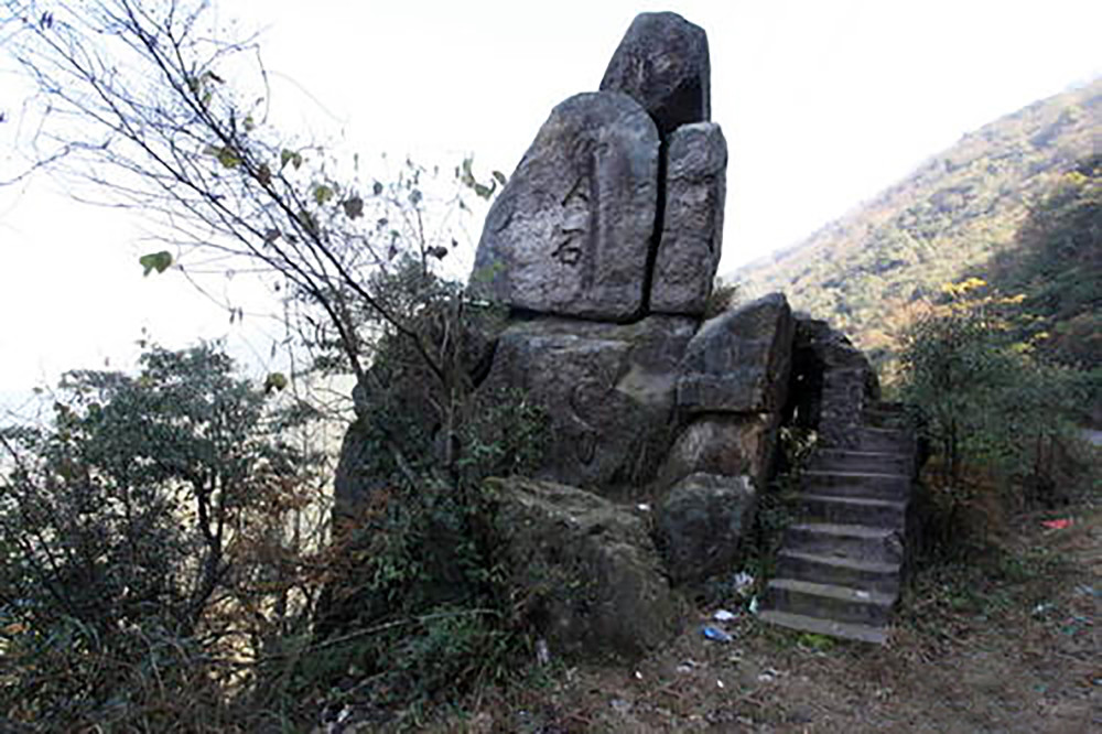 江西峰山为赣州八景之首,此山还有难解之谜,奇妙令人神往