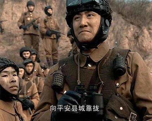 吴京点赞!赵文卓自导自演电影《反击》正式上映,将超《战狼2》
