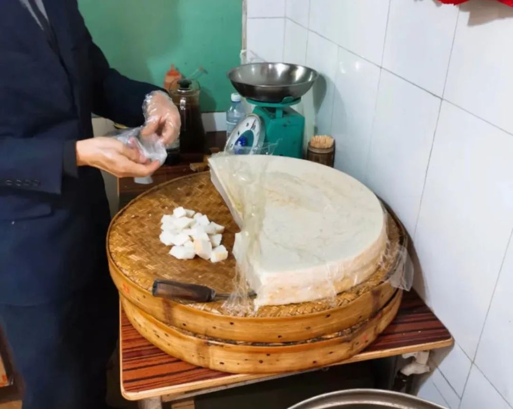 簸箕炊,过年时为什么会占据化州美食头榜?