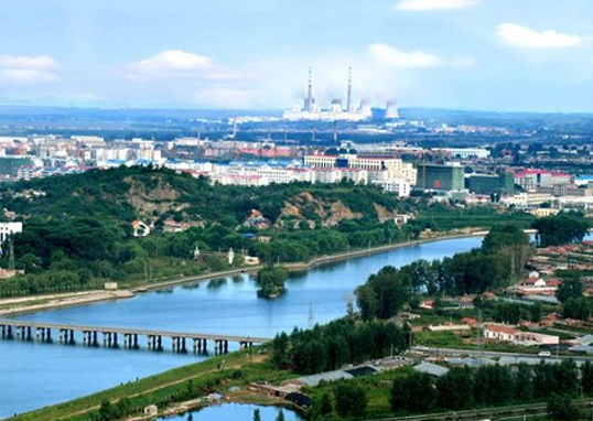 东与抚顺市清原满族自治县,吉林省辽源市接壤,西与沈阳市法库县为邻