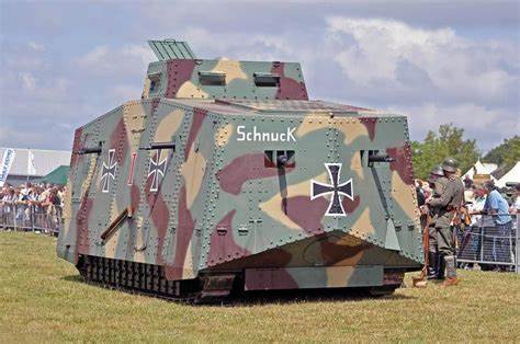 一战德意志的"装甲校车"——简单了解a7v坦克